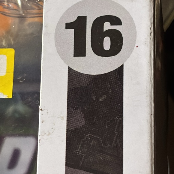 New Funko Pop! Cover Art Marvel 
Collectible Vinyl Figure Comic Covers (Skrull - Picture 5 of 6